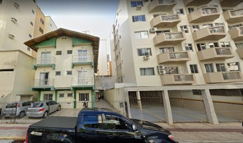 Imagem de fundo do condomínio Condomínio Residêncial Adda I - Centro - Balneário Camboriú - SC