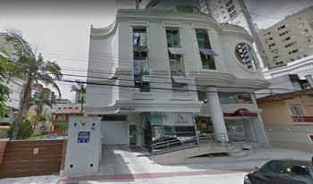 Imagem de fundo do condomínio Condomínio Residêncial E Comercial Torre De Napoli - Centro - Balneário Camboriú - SC