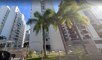 Imagem de fundo do condomínio Condomínio Residêncial Eugenio Raulino Koerich - Centro - Florianópolis - SC
