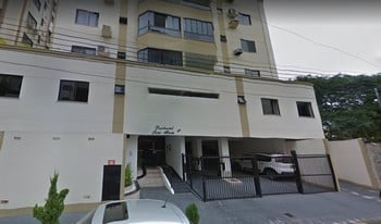 Imagem de fundo do condomínio Condomínio Residêncial Felipe Alberto - Centro - Balneário Camboriú - SC