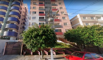 Imagem de fundo do condomínio Condomínio Residêncial Jatobá - Vila Tupi - Praia Grande - SP