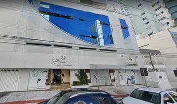 Imagem de fundo do condomínio Condomínio Residêncial Poeta Mario Quintana - Pioneiros - Balneário Camboriú - SC