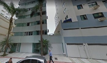 Imagem de fundo do condomínio Condomínio Residêncial Santa Cruz De Tenerife - Centro - Balneário Camboriú - SC