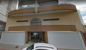 Imagem de fundo do condomínio Condomínio Residêncial Thanayara - Meia Praia - Itapema - SC