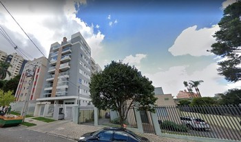 Imagem de fundo do condomínio Condomínio Residêncial Trinita - água Verde - Curitiba - PR