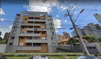 Imagem de fundo do condomínio Condomínio Riverplate - Bigorrilho - Curitiba - PR