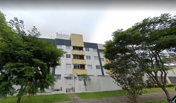 Imagem de fundo do condomínio Condomínio Rolando Gusso - água Verde - Curitiba - PR