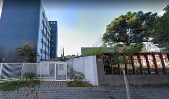 Imagem de fundo do condomínio Condomínio Rosa Gauto - Juvevê - Curitiba - PR