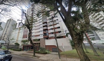 Imagem de fundo do condomínio Condomínio Royal Palace - Bigorrilho - Curitiba - PR