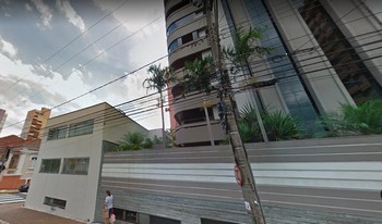 Imagem de fundo do condomínio Condomínio Saint Laurent - Centro - Piracicaba - SP