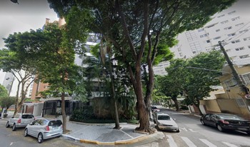 Imagem de fundo do condomínio Condomínio Saint Laurent De La Cobrerisse - Vila Mariana - São Paulo - SP