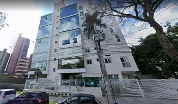 Imagem de fundo do condomínio Condomínio Saint Louis Residence - Alto Da Glória - Curitiba - PR