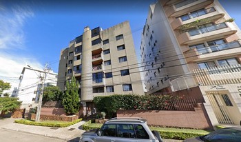 Imagem de fundo do condomínio Condomínio Saint Paul - Juvevê - Curitiba - PR