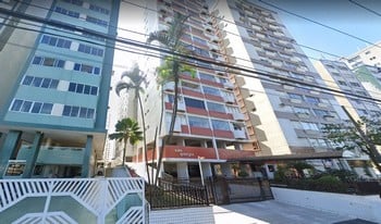 Imagem de fundo do condomínio Condomínio San Giorgio - Gonzaga - Santos - SP