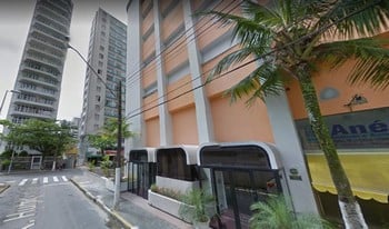 Imagem de fundo do condomínio Condomínio Sardenha E Corsega - Centro - Guarujá - SP