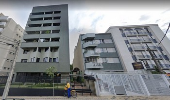 Imagem de fundo do condomínio Condomínio Serra Negra - Mercês - Curitiba - PR