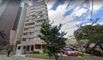 Imagem de fundo do condomínio Condomínio Sevilha - Bigorrilho - Curitiba - PR