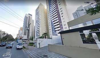 Imagem de fundo do condomínio Condomínio Siena Tower - água Verde - Curitiba - PR