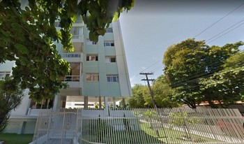 Imagem de fundo do condomínio Condomínio Silvana - Itaigara - Salvador - BA