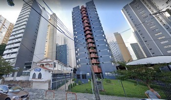 Imagem de fundo do condomínio Condomínio Silvertown - Batel - Curitiba - PR