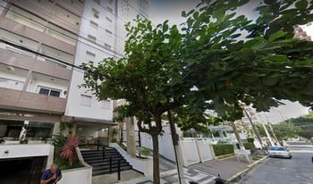 Imagem de fundo do condomínio Condomínio Silvia E Daniela - Pitangueiras - Guarujá - SP