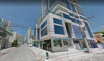 Imagem de fundo do condomínio Condomínio Sky Tower Residence - Meia Praia - Itapema - SC