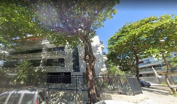 Imagem de fundo do condomínio Condomínio Solar Das Amendoeiras - Barra Da Tijuca - Rio De Janeiro - RJ