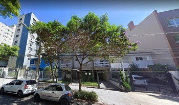 Imagem de fundo do condomínio Condomínio Solar Higienópolis - São João - Porto Alegre - RS