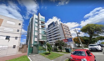 Imagem de fundo do condomínio Condomínio Solar Zila Watanabe - Vila Izabel - Curitiba - PR