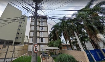 Imagem de fundo do condomínio Condomínio Souza Franco - Batel - Curitiba - PR