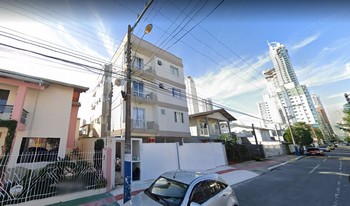Imagem de fundo do condomínio Condomínio Tia Carla - Centro - Balneário Camboriú - SC