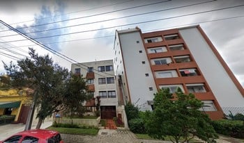 Imagem de fundo do condomínio Condomínio Tivoli - Juvevê - Curitiba - PR