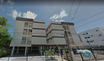 Imagem de fundo do condomínio Condomínio Tres Irmãos - Casa Caiada - Olinda - PE