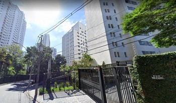 Imagem de fundo do condomínio Condomínio Trouville - Real Parque - São Paulo - SP