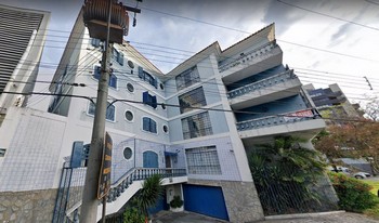 Imagem de fundo do condomínio Condomínio Vila Rica - Mercês - Curitiba - PR