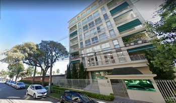 Imagem de fundo do condomínio Condomínio Villaggio Bridi - água Verde - Curitiba - PR