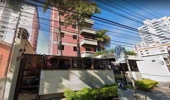 Imagem de fundo do condomínio Condomínio Ville Des Sevres - Jardim - Santo André - SP