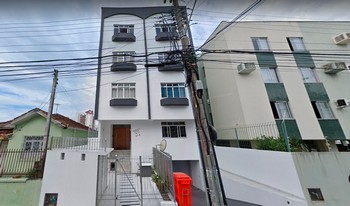 Imagem de fundo do condomínio Condomínio Edifico Residêncial D Bia - Canto - Florianópolis - SC