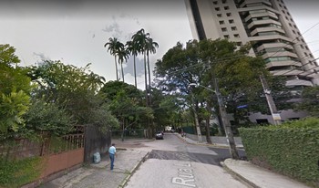 Imagem de fundo do condomínio Condomínio Edmundo De Moura Leite - Poco - Recife - PE