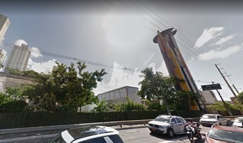 Imagem de fundo do condomínio Condomínio Empresarial Lucaia - Rio Vermelho - Salvador - BA