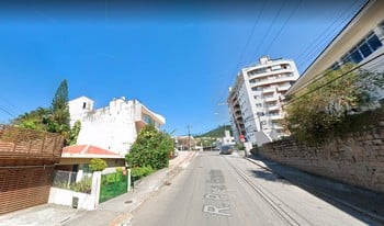 Imagem de fundo do condomínio Condomínio Far - Fraternidade Da Arte Real - Trindade - Florianópolis - SC