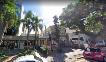 Imagem de fundo do condomínio Condomínio Galeria Comercial - Tristeza - Porto Alegre - RS