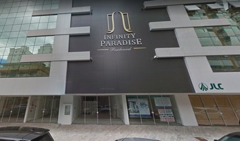 Imagem de fundo do condomínio Condomínio Infinity Paradise Residence - Meia Praia - Itapema - SC