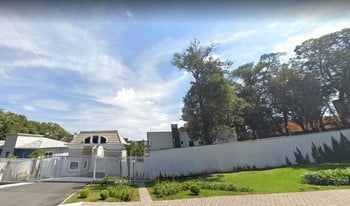 Imagem de fundo do condomínio Condomínio Le Refuge - Santa Felicidade - Curitiba - PR