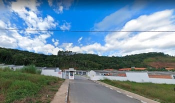 Imagem de fundo do condomínio Condomínio Moradias Do Rio Jordao - Rio Pequeno - Camboriú - SC