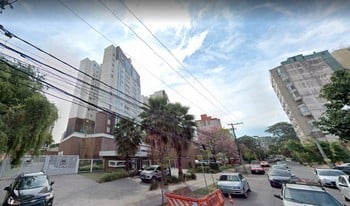 Imagem de fundo do condomínio Condomínio Moulin Quintino - Floresta - Porto Alegre - RS