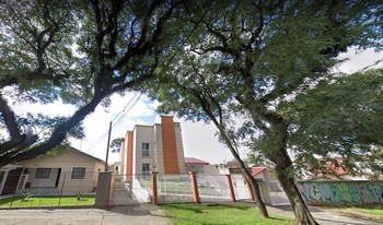 Imagem de fundo do condomínio Condomínio Queen Elizabeth Residence - Capão Raso - Curitiba - PR