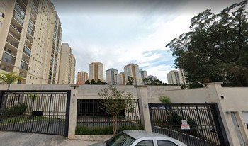 Imagem de fundo do condomínio Condomínio Residêncial Cenario Taboão - Chácara Agrindus - Taboão Da Serra - SP