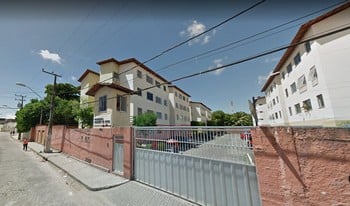 Imagem de fundo do condomínio Condomínio Residêncial Coração De Jesus - Carlito Pamplona - Fortaleza - CE