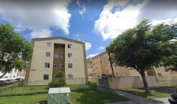 Imagem de fundo do condomínio Condomínio Residêncial Genebra - Pinheirinho - Curitiba - PR